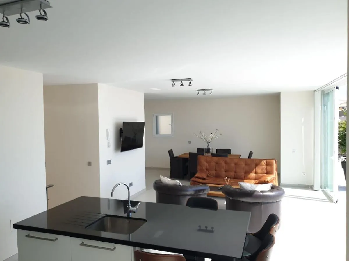 Luxury Villa In Residencial La Tagora Spain